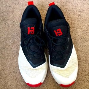 James Hardens 13s (Basketball shoes)